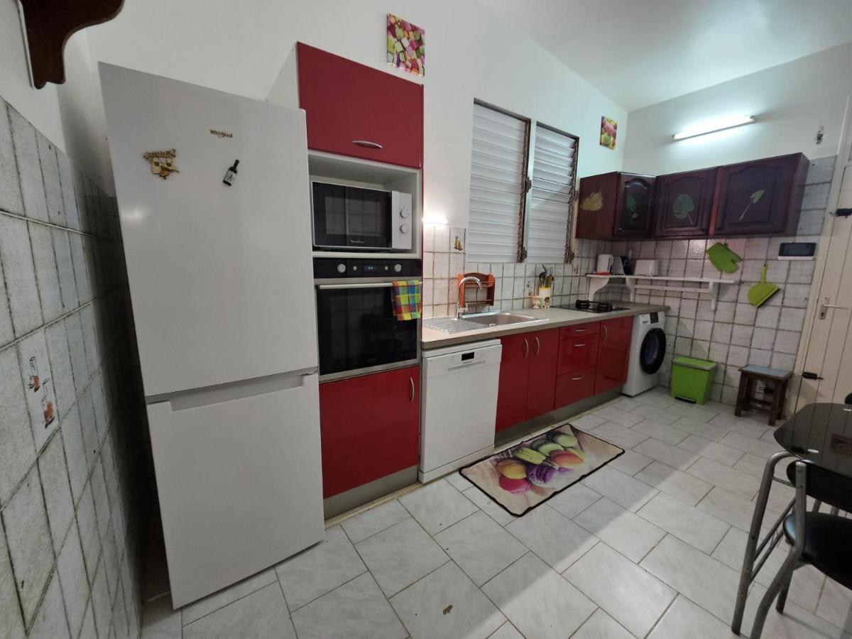 La Maison Aux Orchidees Petit-Bourg Exteriör bild