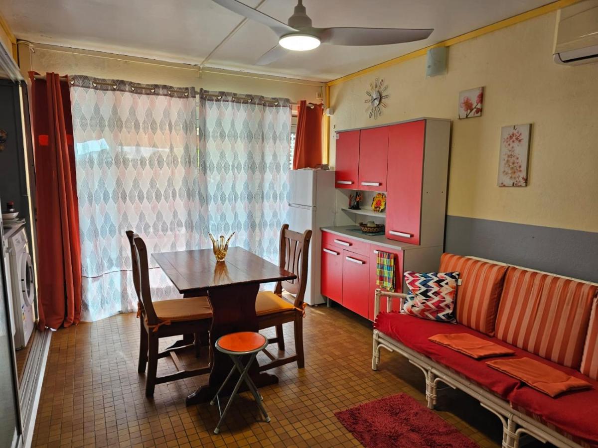 La Maison Aux Orchidees Petit-Bourg Exteriör bild
